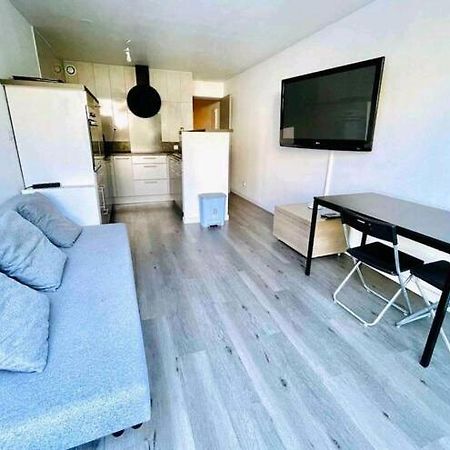 Superbe Appart En Residence A 300 M De La Plage. La Grande Motte Exterior photo